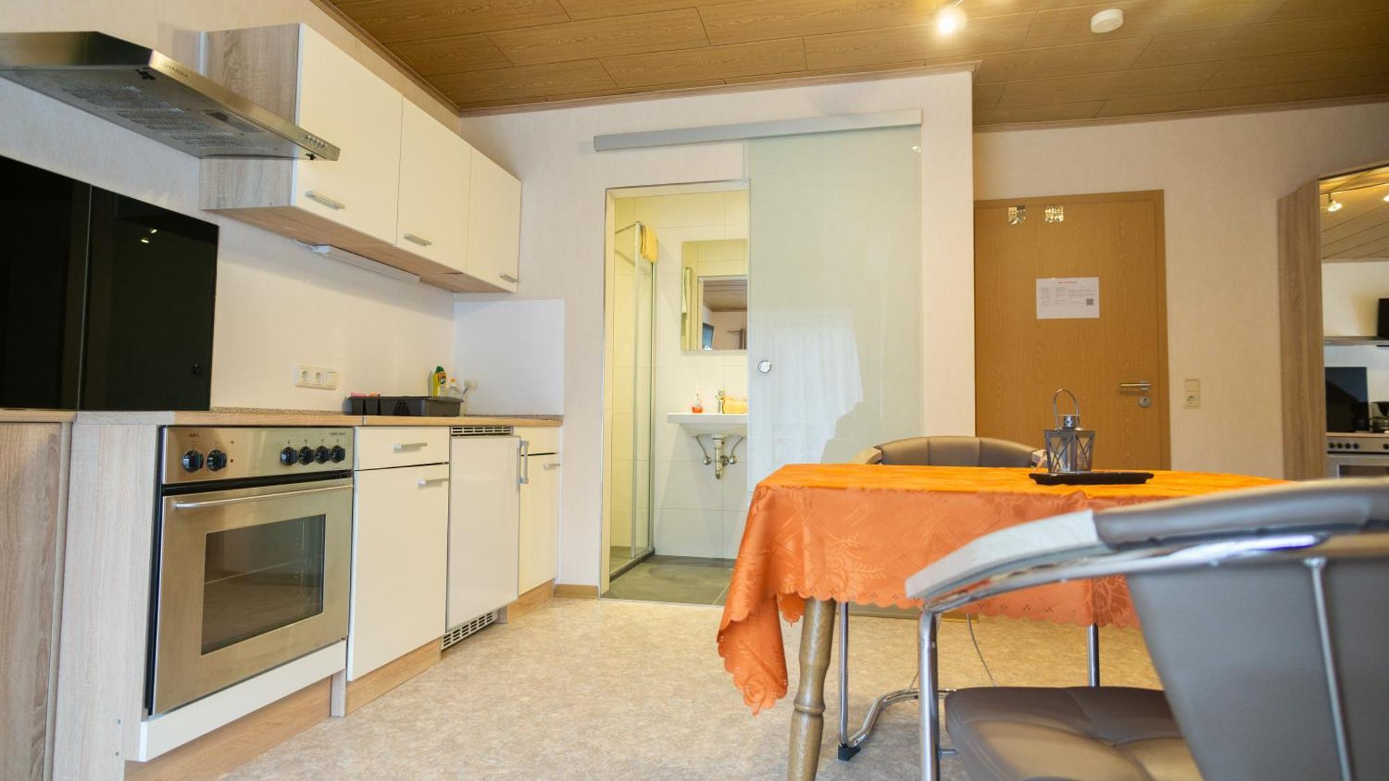 Ferienwohnung Und Gaestezimmer Reis-Kohl Mehring  Buitenkant foto